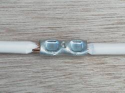 ダイス圧着側の写真です。